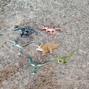 Set of Jurassic World Mini Dinosaur Figurines Set 3
